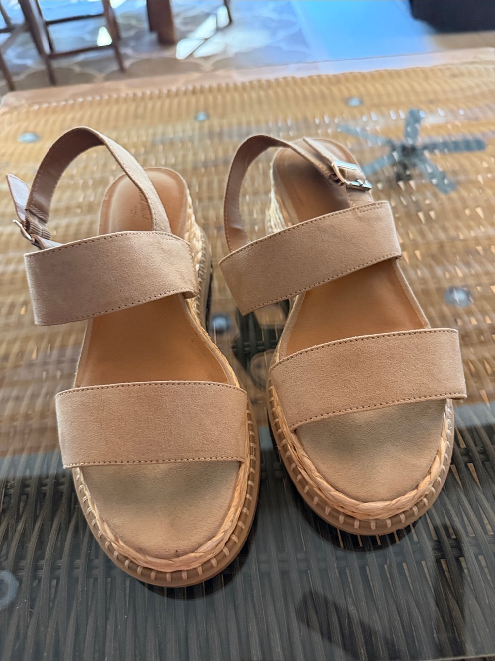 Universal Thread Tan Suede Platform Espadrille Sandals